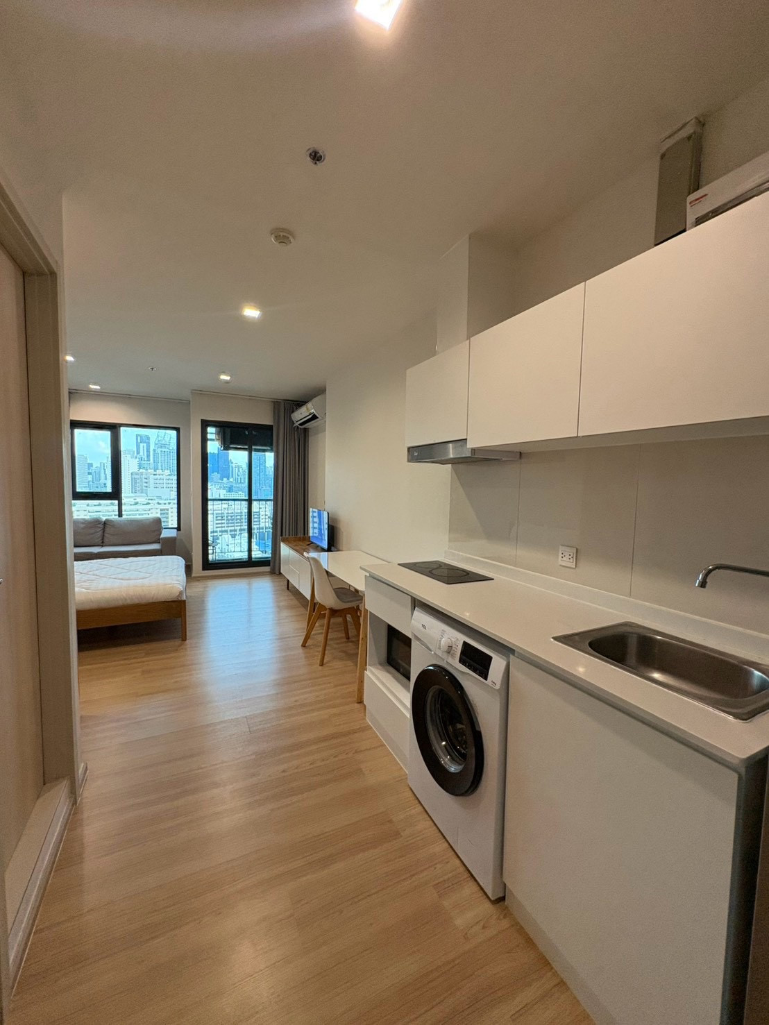 🌃 For Rent | ให้เช่าคอนโดหรูทำเลดีเยี่ยม ใจกลางถนนวิทยุ Life One Wireless (ไลฟ์ วัน วิทยุ) – รูปที่ 3