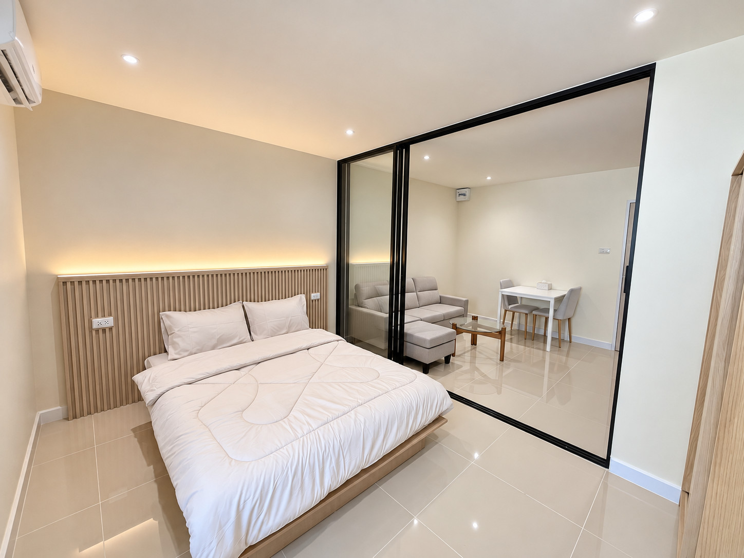 ขาย SR LAND CONDO อาคาร C1 เชียงใหม่ ห้องพร้อมอยู่ เฟอร์นิเจอร์ครบ !