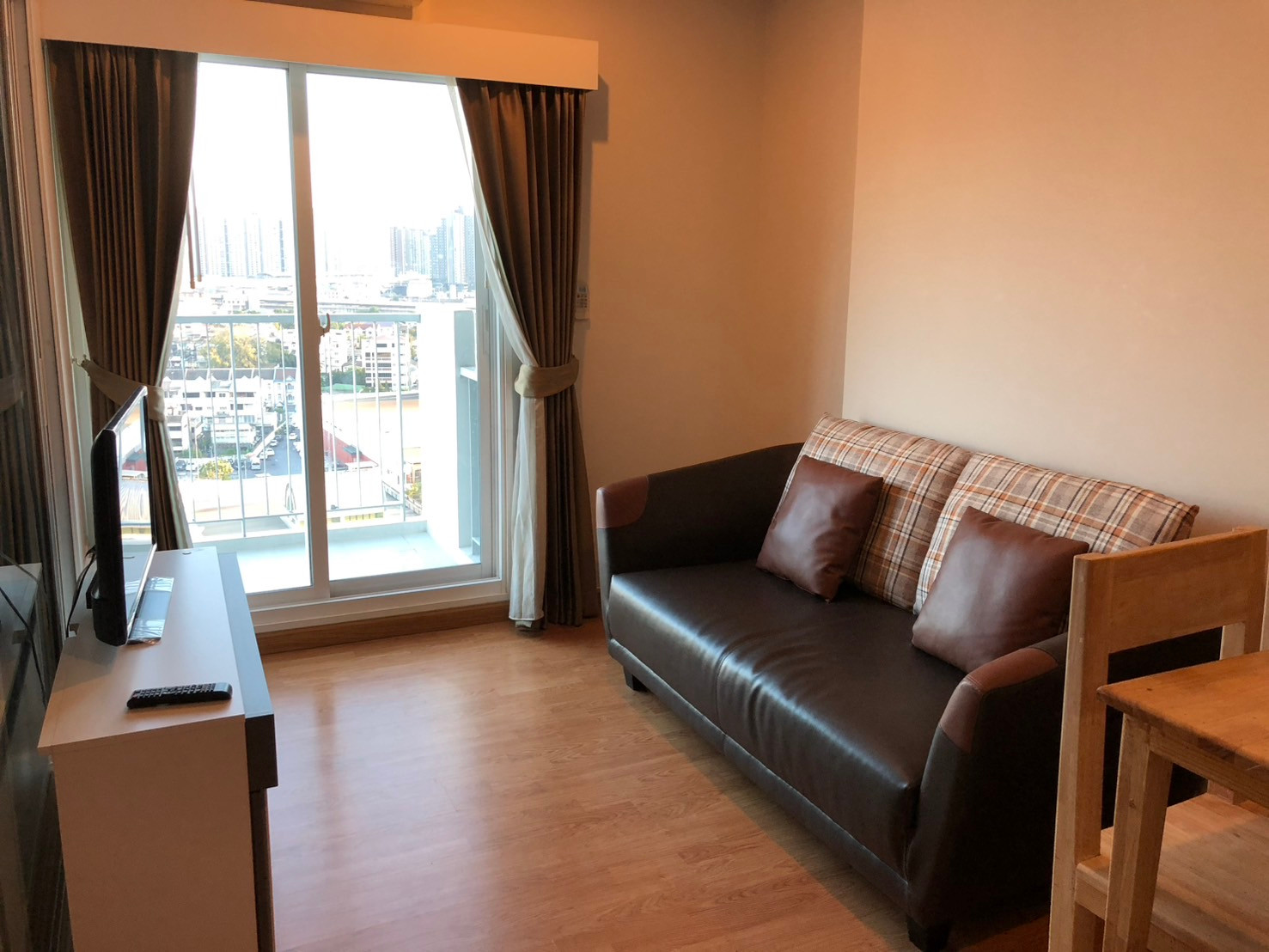 For Rent: The Parkland Ratchada-Wongsawang Condo (Near MRT Wongsawang) For Rent: The Parkland Ratchada-Wongsawang Condo (Near MRT Wongsawang)