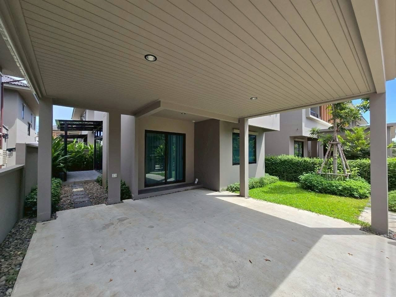 ให้เช่า Como Botanica 2 บ้านใหม่ใกล้เมกาบางนา 3 นอน 3 น้ำ จอดรถ 2 คัน พร้อมอยู่ 45,000 บาท/เดือน – รูปที่ 3