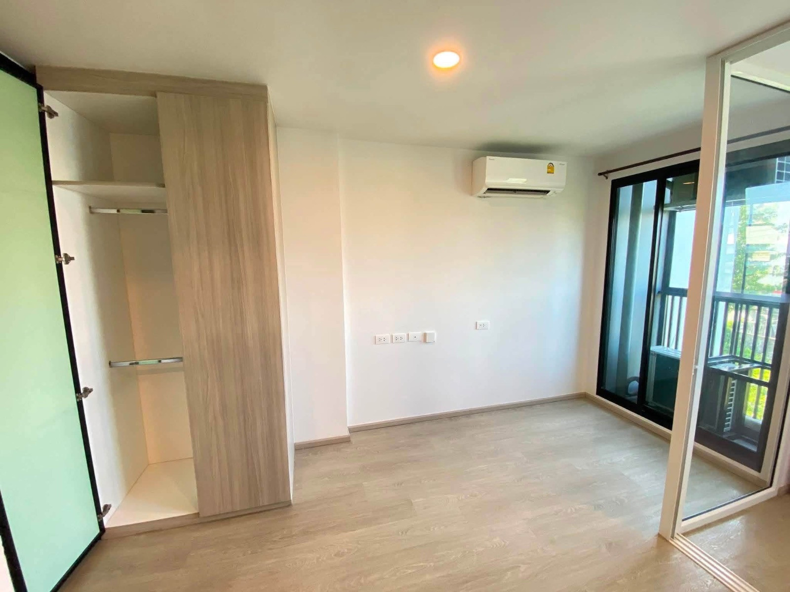 🔥 ขาย 🔥 บรอมป์ตัน เพ็ท เฟรนด์ลี่ สำโรง สเตชั่น - Brompton Pet Friendly Samrong Station / 1 ห้องนอน M020  – รูปที่ 3