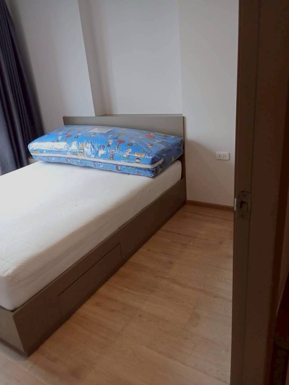 Condo 1 Bedroom for rent in Rama9