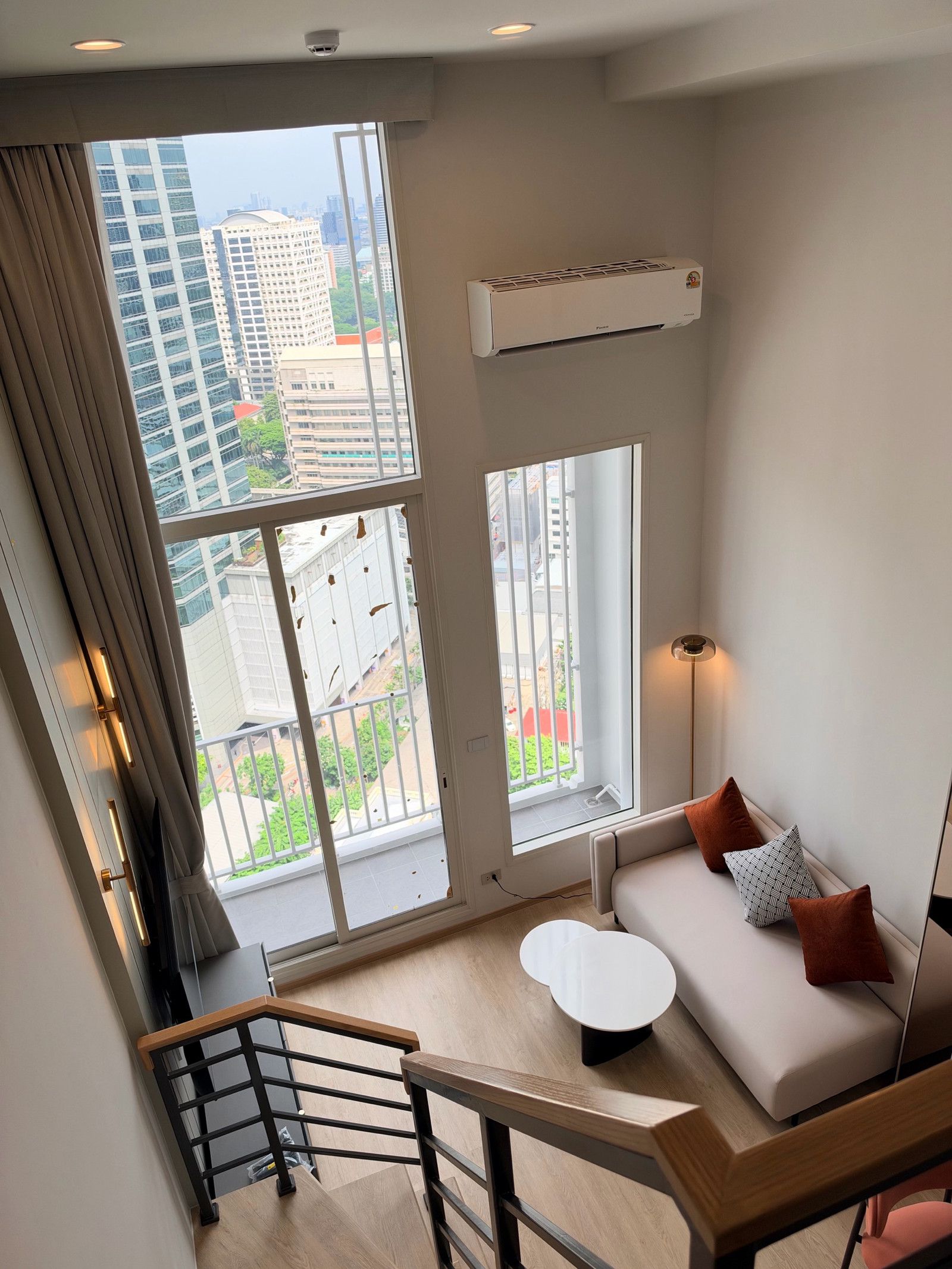 for rent and sale, Culture Chula, Rama 4 view room, high floor. for rent and sale, Culture Chula, Rama 4 view room, high floor.