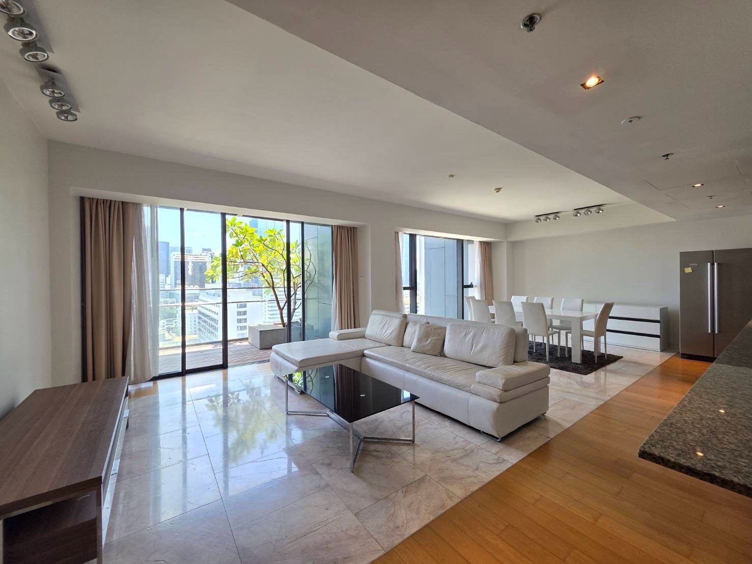 THE MET SATHORN | 3 BEDROOM 193sqm Rent 100,000 THB THE MET SATHORN | 3 BEDROOM 193sqm Rent 100,000 THB