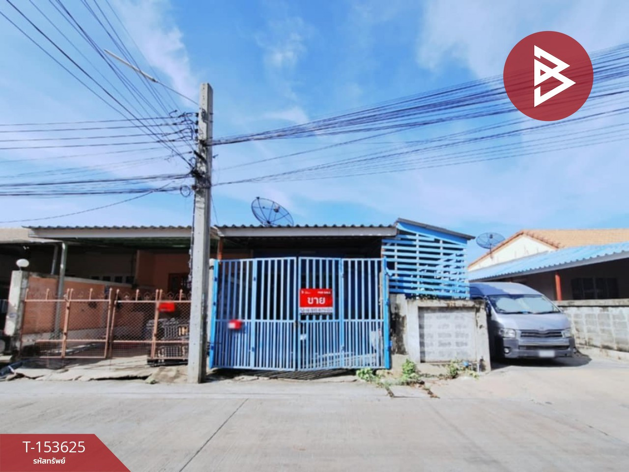 Townhouse for sale Sang Tawan Village, Bang Bo, Samut Prakan