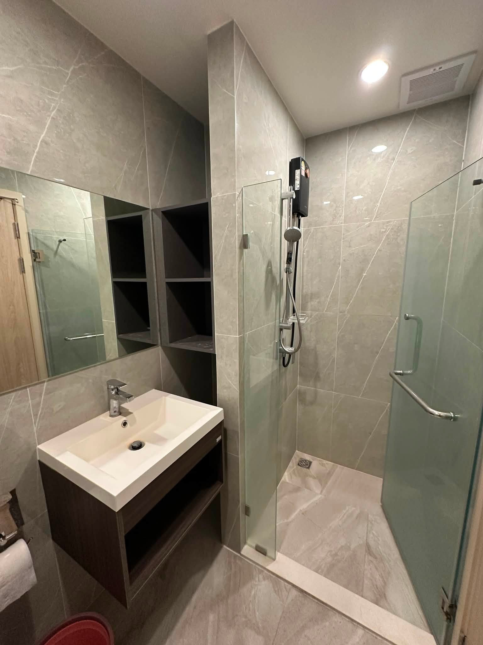 For rent, Nue District R9, corner room, 17th floor, near MRT Central Rama 9. – รูปที่ 3
