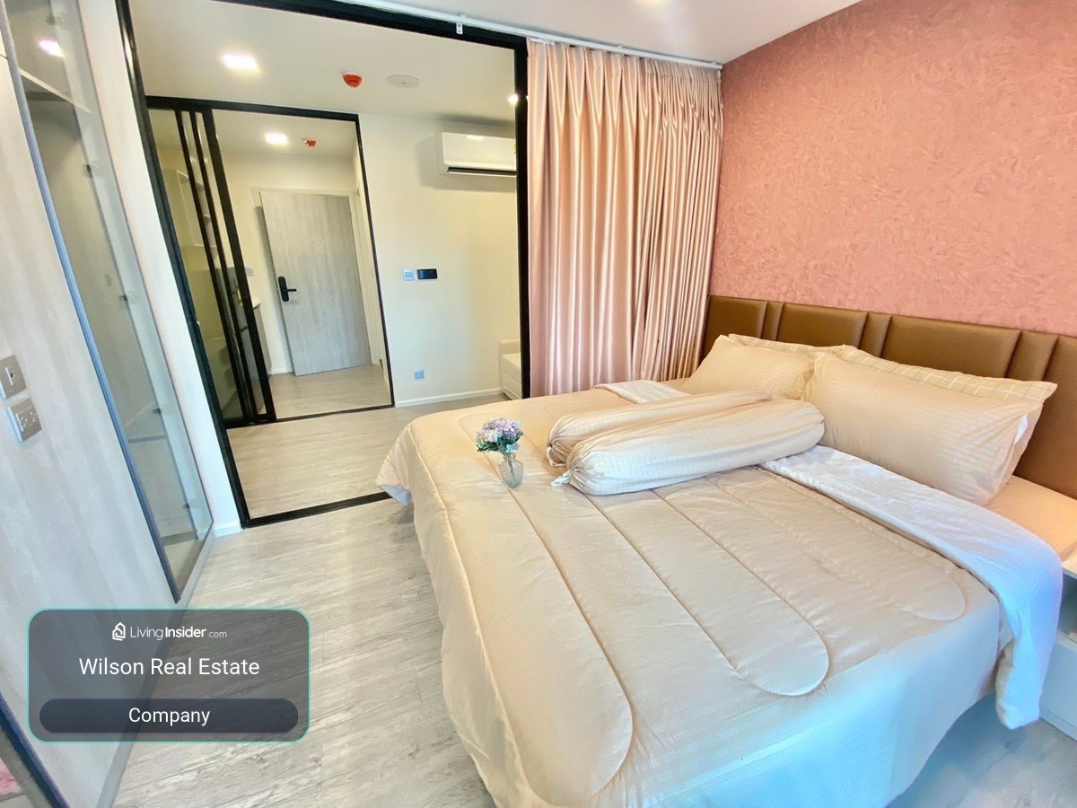Available, ready to move in, rent only 13,000 baht.