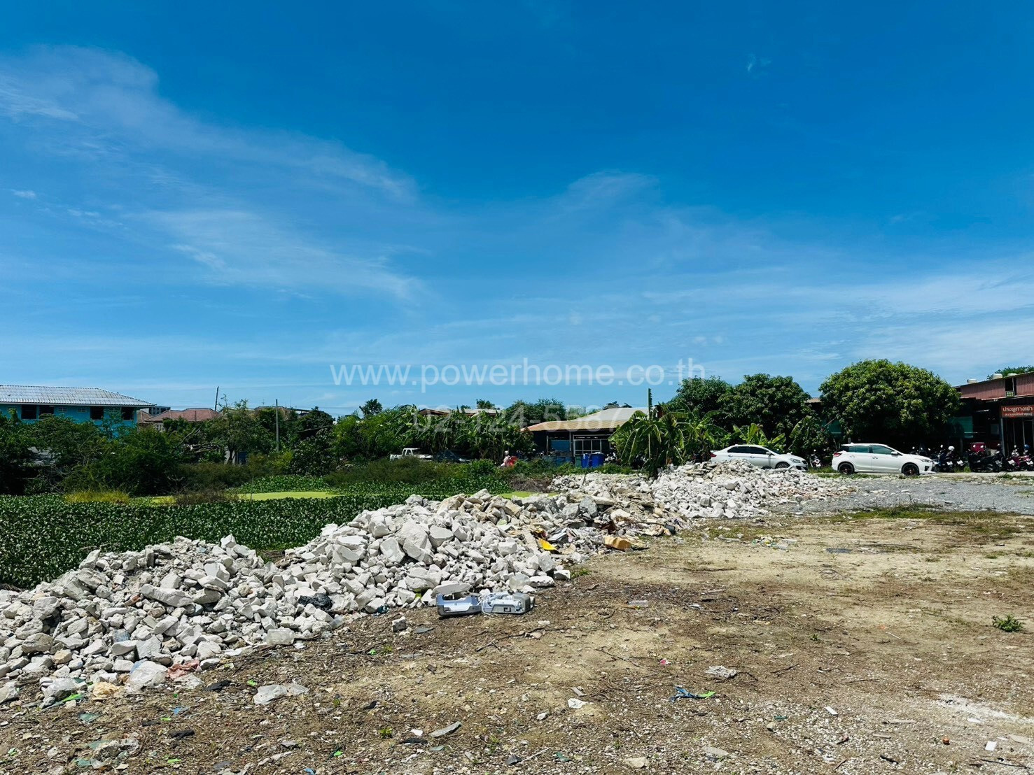 Empty land, Soi Phraeksa 5, good location, near Lotus Go Fresh, Phraeksa Supermarket.