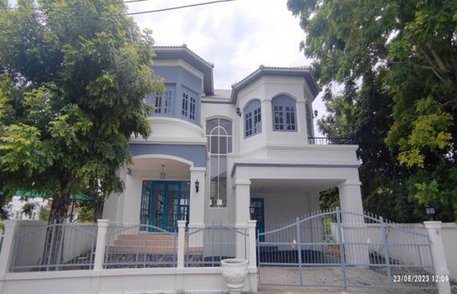 Call : 095-370-1888 / Krisada City Lake & Park Village, Detached house 4 Beds 3 Baths located on Theparak Road, Bang Pla, Bang Phli, near Big C Bang Phli Call : 095-370-1888 / Krisada City Lake & Park Village, Detached house 4 Beds 3 Baths located on Theparak Road, Bang Pla, Bang Phli, near Big C Bang Phli