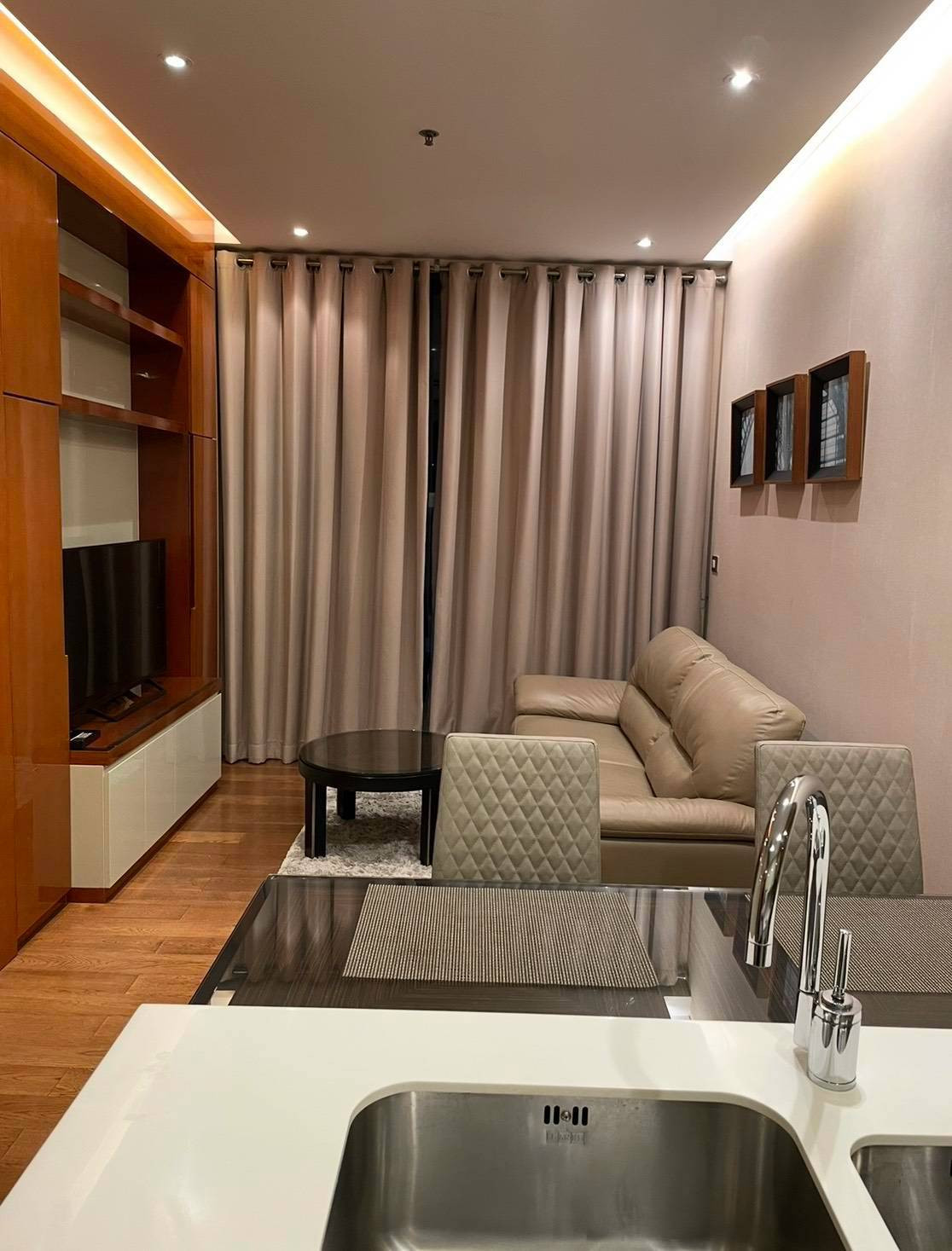 NSJ: The Address 28, 45 sq.m., 1 Bedroom, 1 Bathroom, For Rent, Rental Price THB 35,000/month. NSJ: The Address 28, 45 sq.m., 1 Bedroom, 1 Bathroom, For Rent, Rental Price THB 35,000/month.