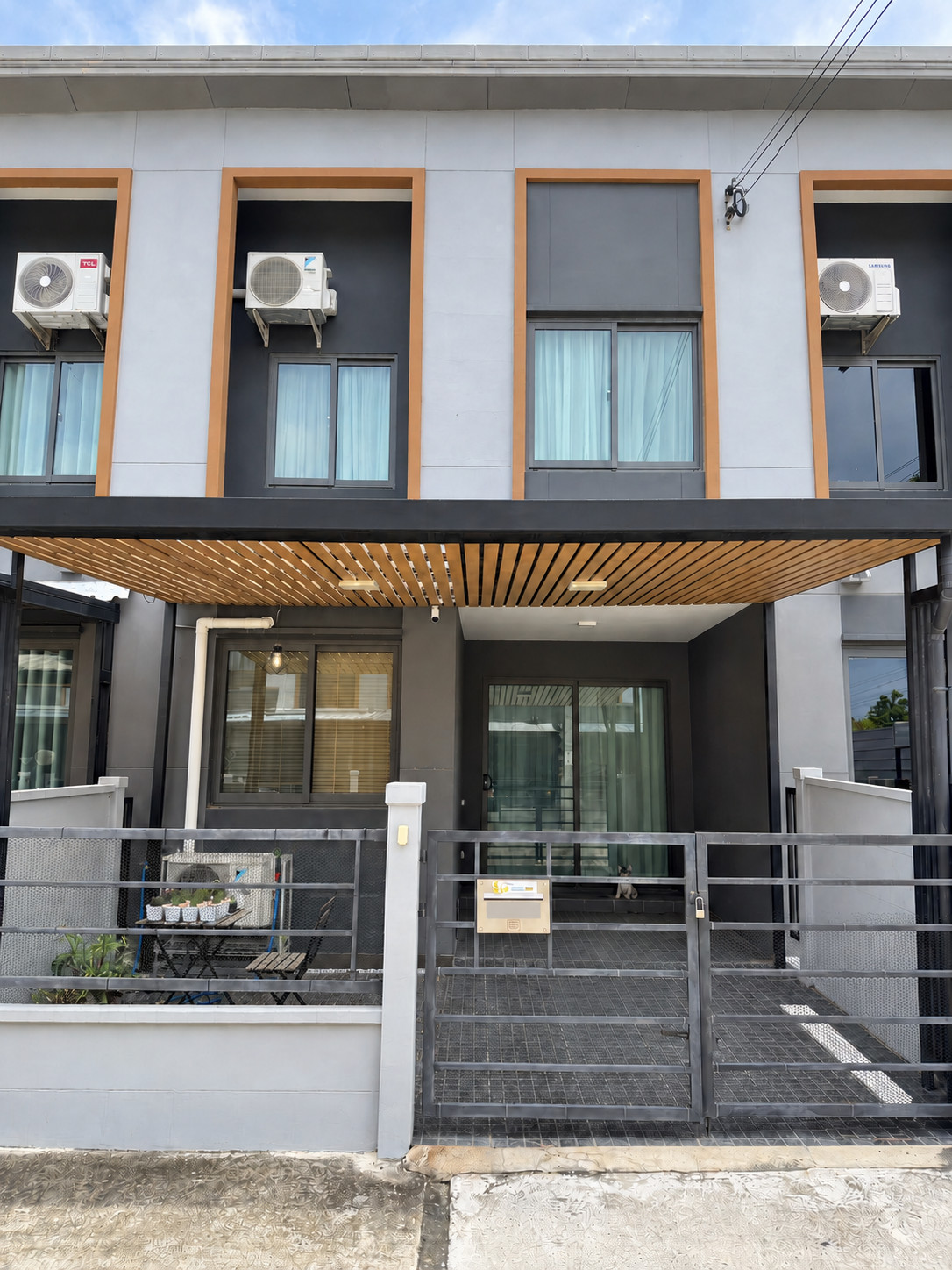 ขายทาวน์โฮม หมู่บ้านพลีโน่ ทาวน์ บางนา 3 นอน 91 ตร.ม.