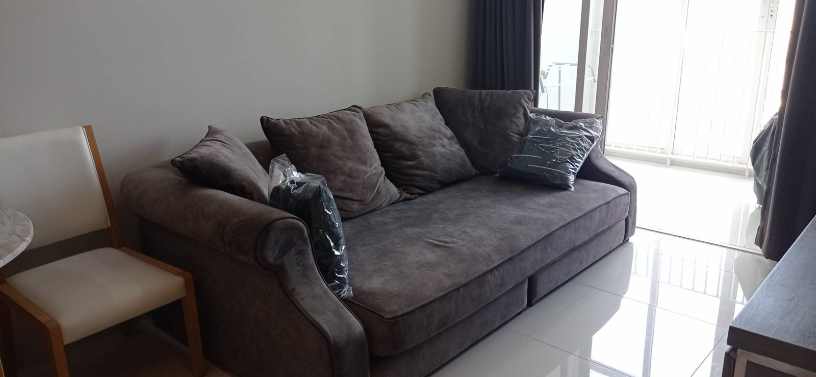 2 beds for rent at Ideo Verve Ratchaprarop near ARL Ratchararop and BTS Pharyathai . 2 beds for rent at Ideo Verve Ratchaprarop near ARL Ratchararop and BTS Pharyathai .