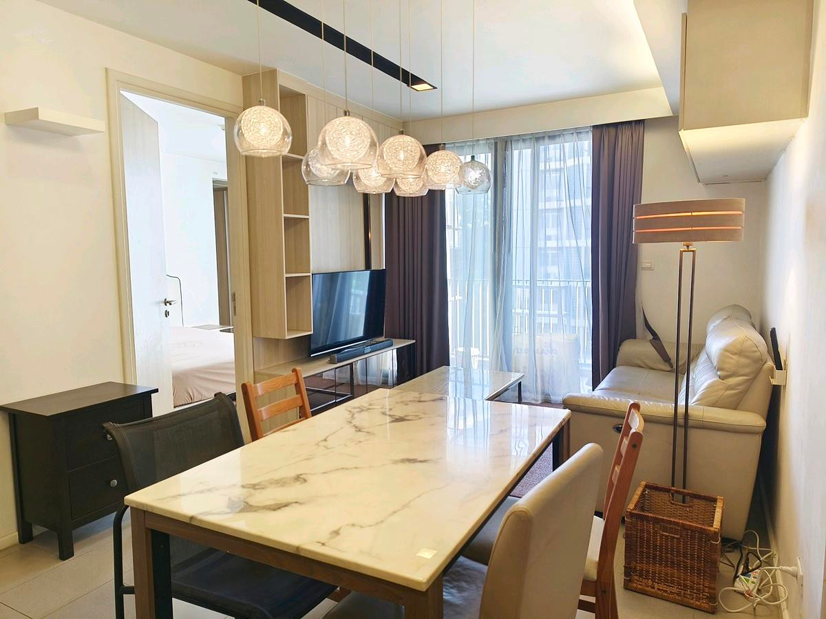 ✨ [ปล่อยเช่า] The Nest Ploenchit (ดิ เนสท์ เพลินจิต) ✨ คอนโดทำเลทองใจกลางเมือง 65ตรม. ห้องใหญ่ 2 Bed 2 Bath แต่งครบ มีอ่างอาบน้ำ พร้อมเข้าอยู่! ​💰 ค่าเช่า: 40,000 บาท / เดือน – รูปที่ 2