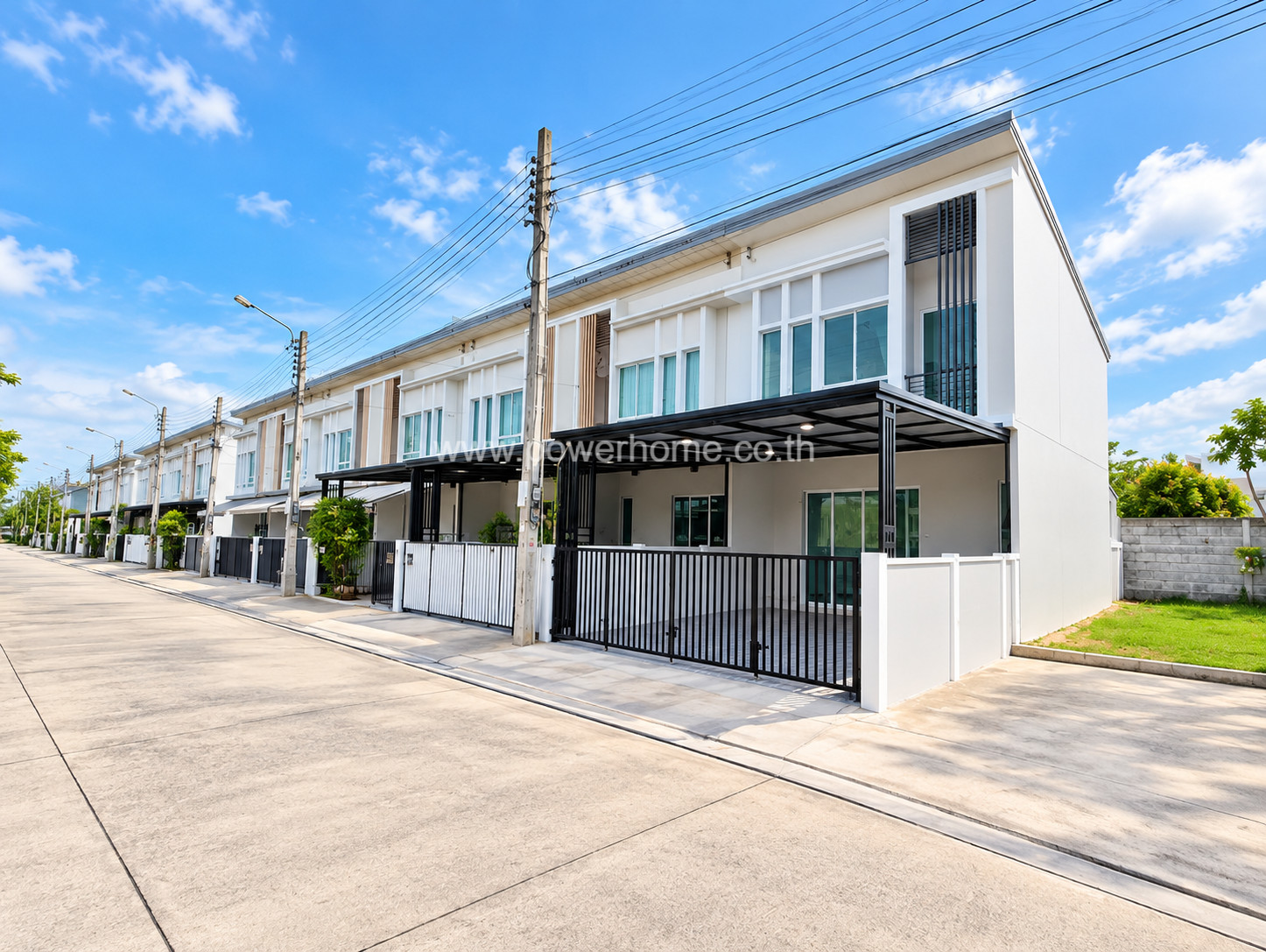 ทาวน์เฮ้าส์รีโนเวท 2ชั้น หมู่บ้านพลีโน่ วงแหวน-รามอินทรา พร้อมเข้าอยู่ ทำเลดี (หลังมุม) ใกล้แฟชั่นไอส์แลนด์ – รูปที่ 2