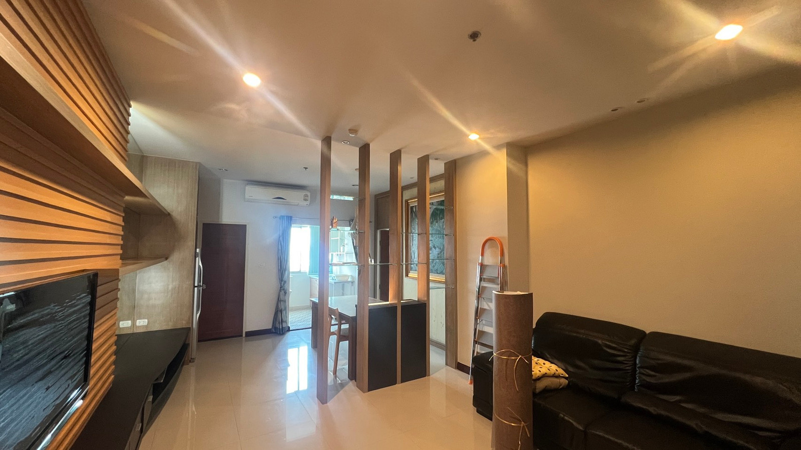🏣FOR SALE & FOR RENT — SUPALAI PARK KASET PENTHOUSE Penthouse, large room 83 sq m. with perfect usable space.