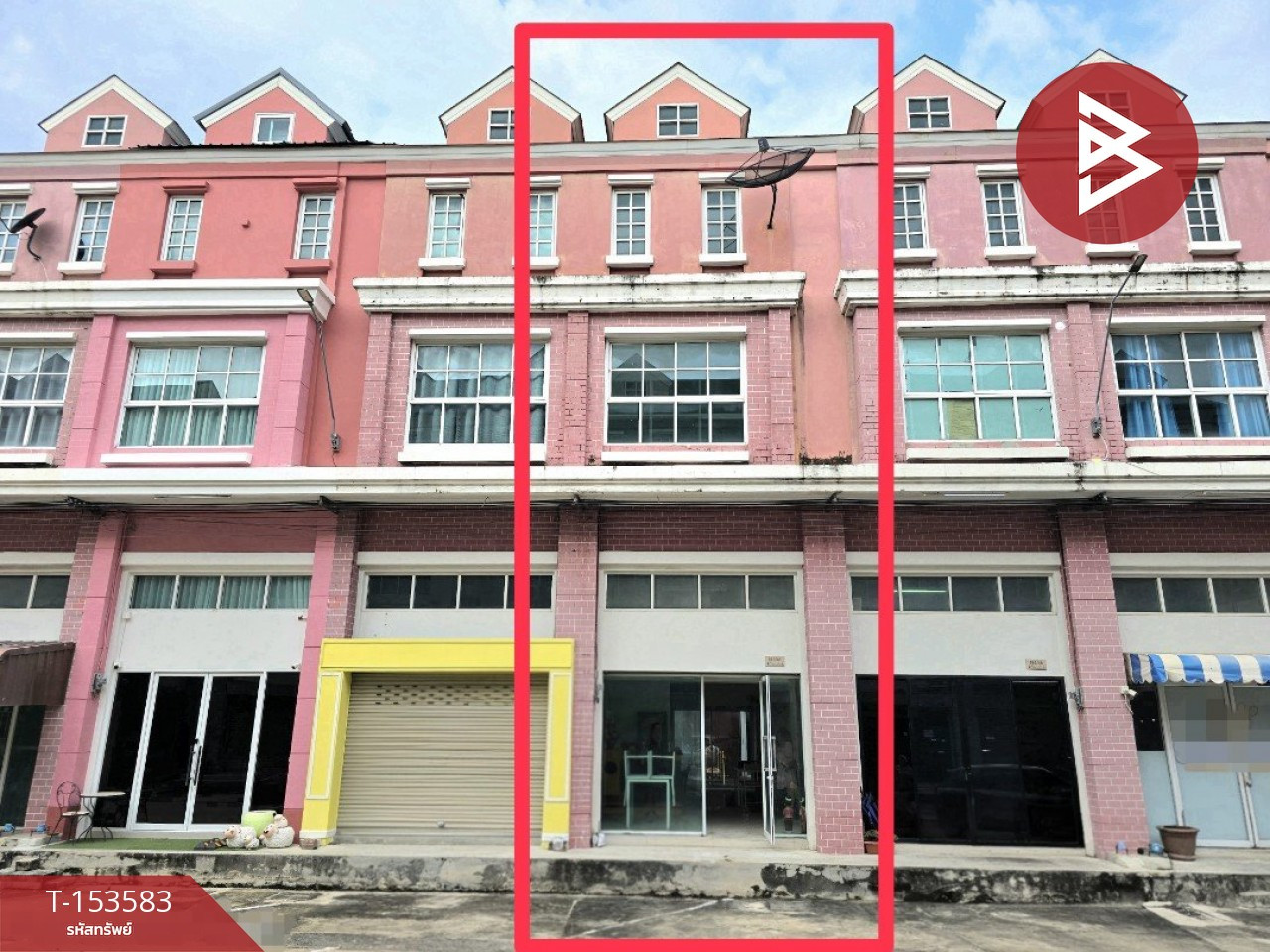 Commercial building for sale Library Town Prachauthit 90 Village (Library Town Prachauthit 90) Samut Prakan