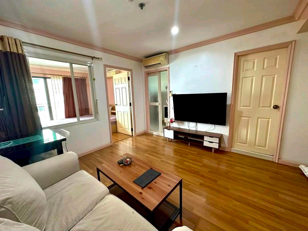 Lumpini place Narathiwas chaopraya for rent Lumpini place Narathiwas chaopraya for rent