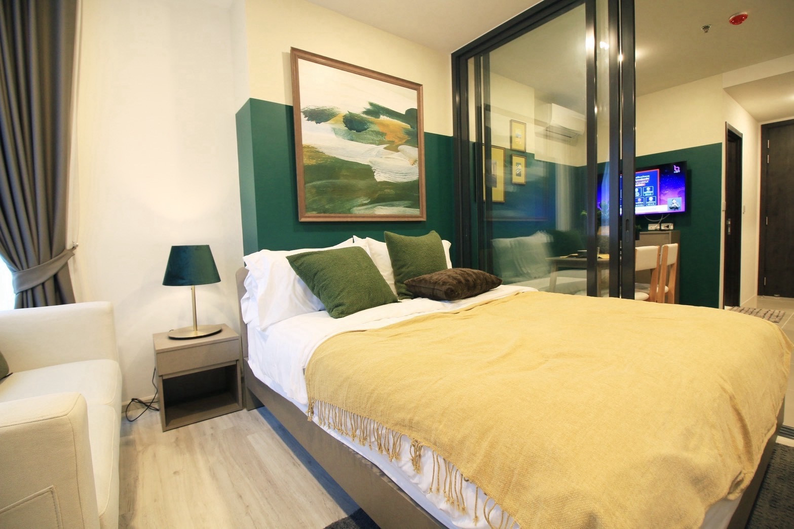 ให้เช่าคอนโดห้วยขวาง 1 ห้องนอน 29 ตร.ม. พร้อมอยู่ 15,000 บาท