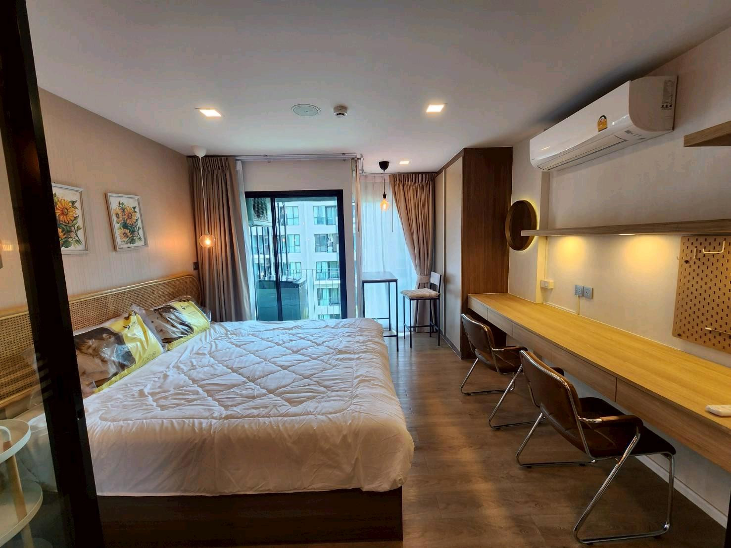 🔥ให้เช่า kave shift วิวสระ ห้องตกแต่ง luxury + minimal + บิ้วอินน์ คฟฟ.จัดเต็ม ตึก D ชั้น 6 พท 28 ตรม. ราคาพิเศษ