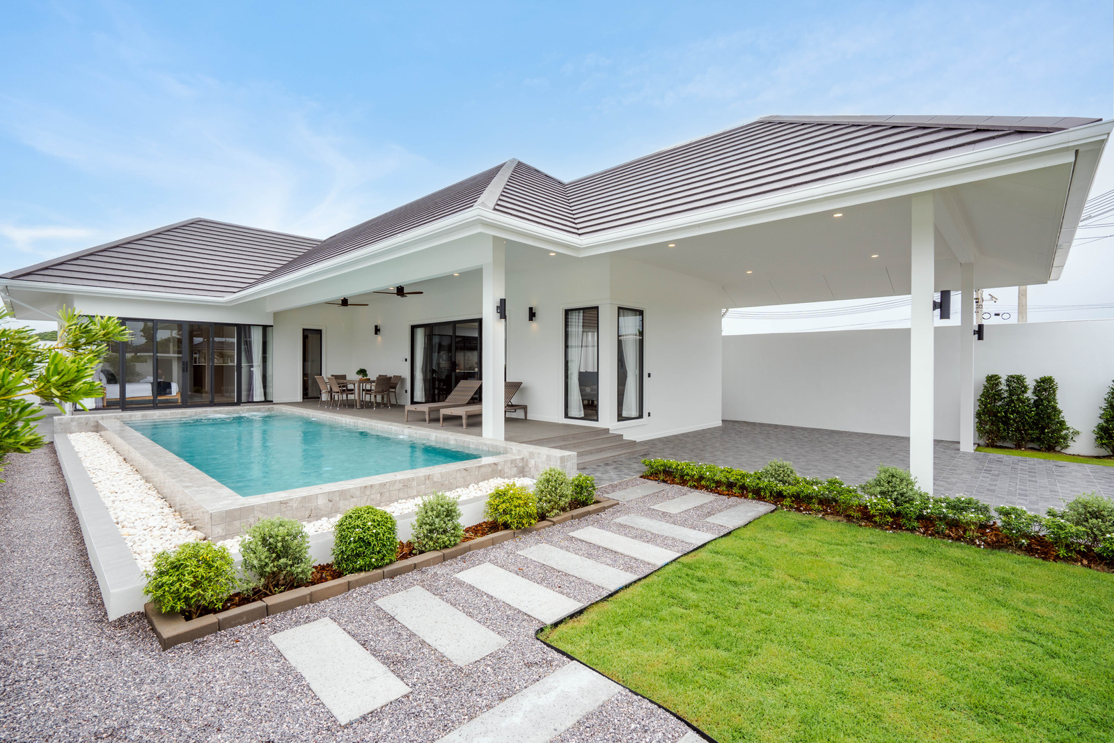 Mountain View Pool Villa for Sale in Hua Hin Soi 112 | 3 Bedrooms | From THB 7.69M