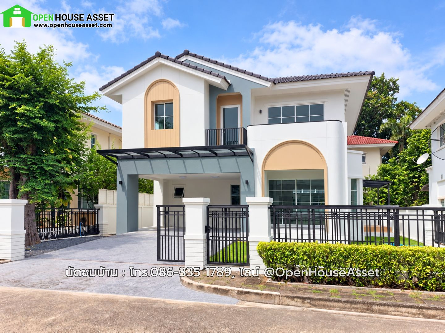 Newly renovated detached house Watcharaphon-Ramintra has a private garden of 62.1 sq m. Price 6.89 million.