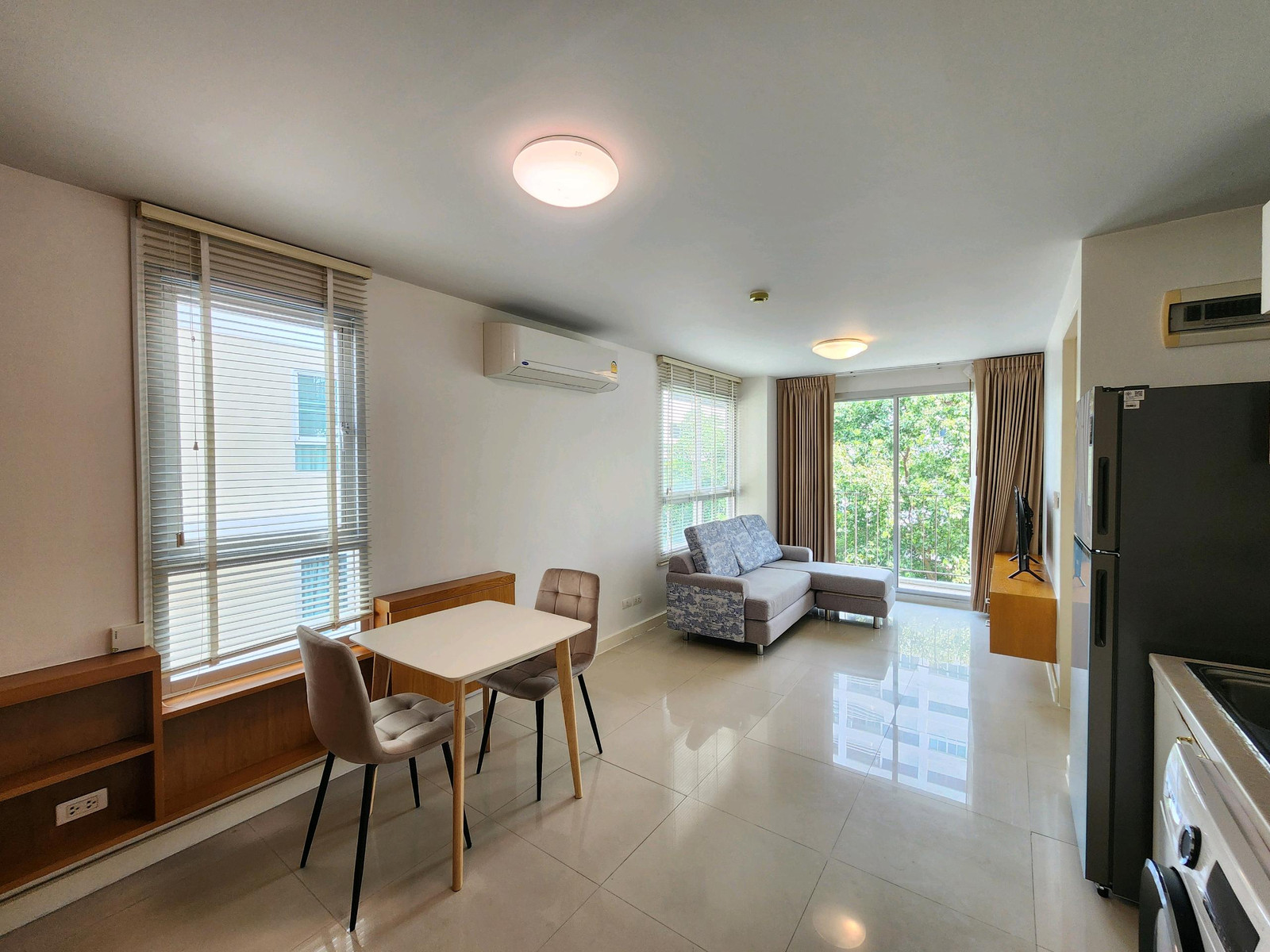 The Clover Thonglor คอนโดให้เช่า กลาง ทองหล่อ สุขุมวิท 55 Condo for rent ❤️ Corner Unit ❤️ Facing North ✅️ The Clover Thonglor คอนโดให้เช่า กลาง ทองหล่อ สุขุมวิท 55 Condo for rent ❤️ Corner Unit ❤️ Facing North ✅️