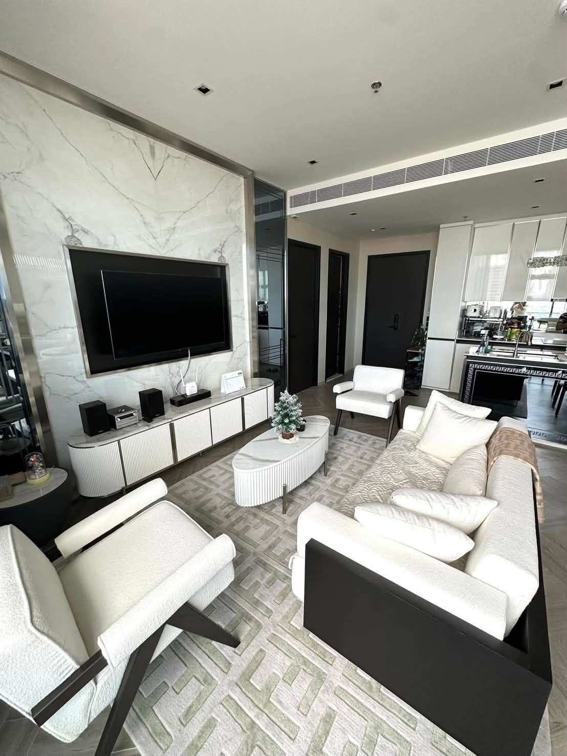 🔥 For rent | Chapter Charoennakorn Riverside 🔥 🏙️ River view | High floor | Fully furnished, ready to move in 📐 Size: 78.80 sq m. 🏢 Floor: 24th floor, Building A