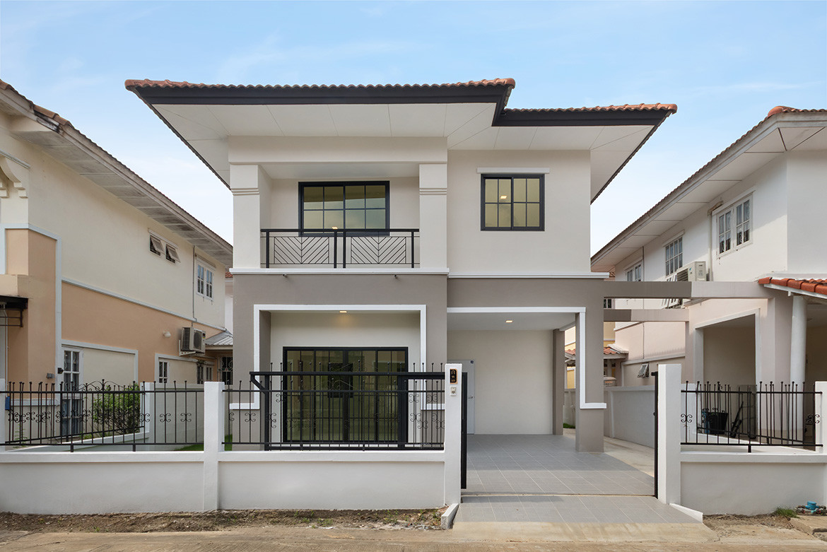 บ้านแฝด 2 ชั้น รีโนเวทใหม่ บุรีรมย์ วงแหวน-ปิ่นเกล้า (ซอยวัดพระเงิน) ทำเลดีราคาคุ้ม พร้อมอยู่