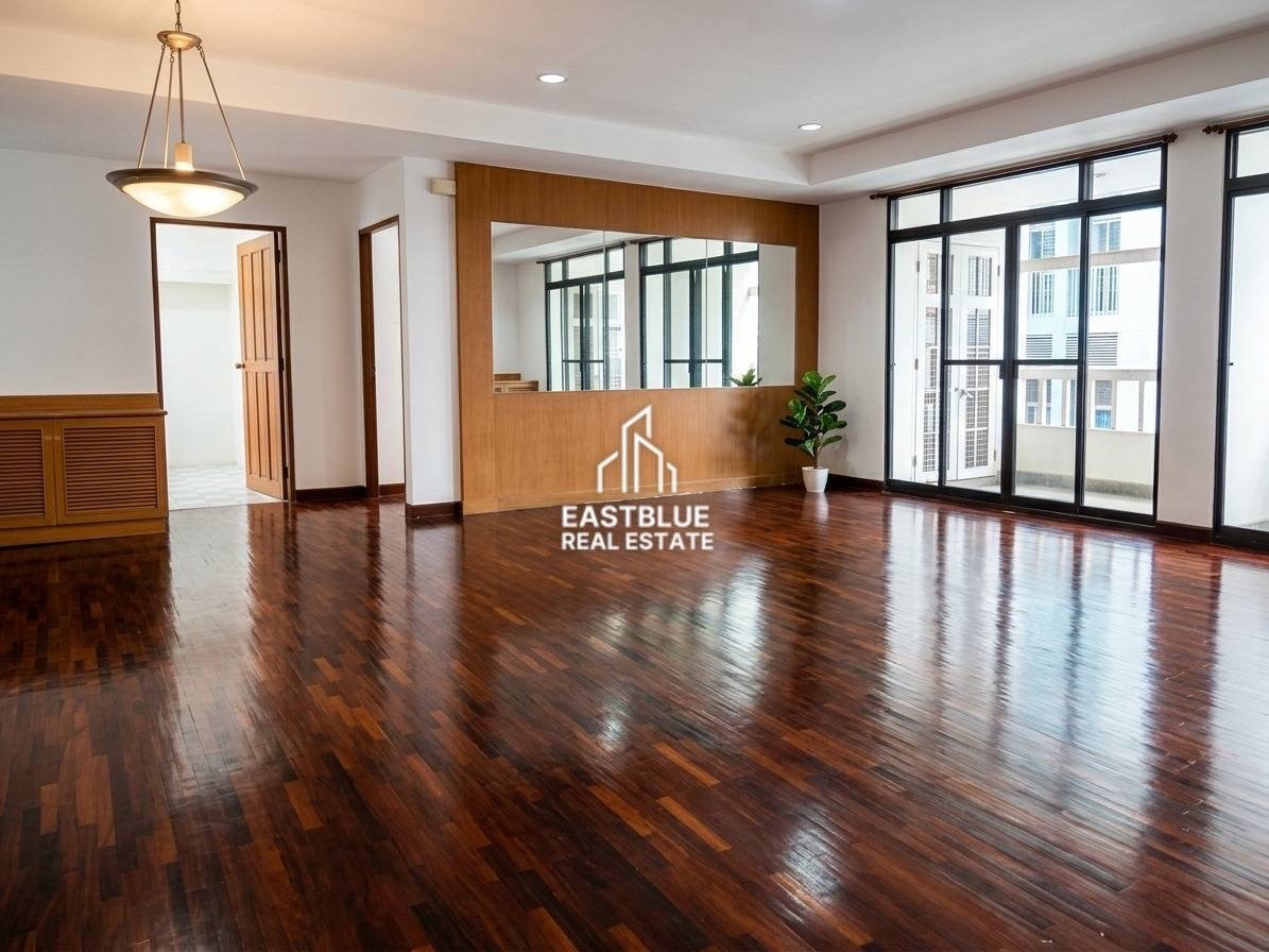 📍ขายด่วน ราคาดีมาก!!! Baan Chan Condominium ห้องใหญ่ ใจกลางทองหล่อ ขนาด 3 ห้องนอน 2 ห้องน้ำ 1 ห้องแม่บ้าน 146 ตร.ม.     ราคา 10.9 mb ☎️0887532858