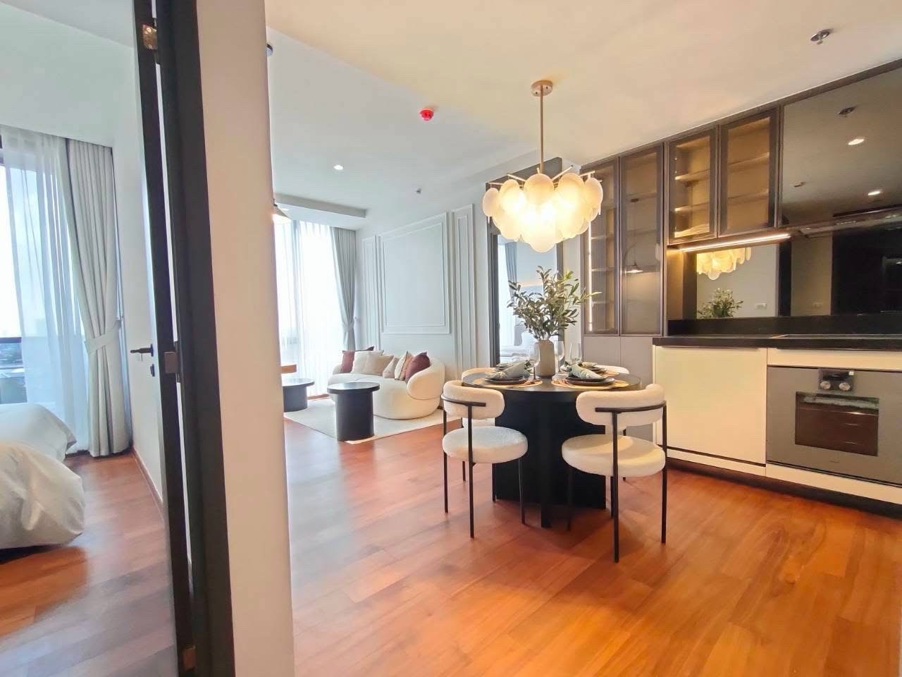 For rent, ONE ALTITUDE CHAROENKRUNG, 2 bedrooms, 59.66 sq m, city view in every room, fully furnished, 60,000 baht/month.