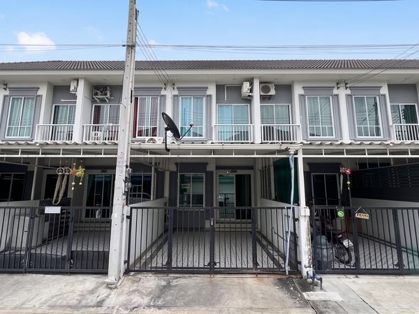 ขายทาวน์โฮม หมู่บ้านประภัสสร แกรนด์วิลล์ 24 2 นอน 90 ตร.ม.