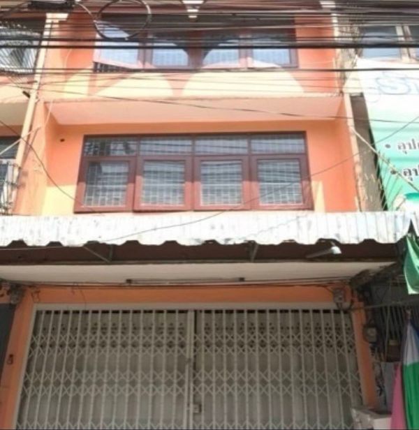 Commercial building for rent, next to Bang Waek Road, near The Mall Bang Khae, only 5 minutes.