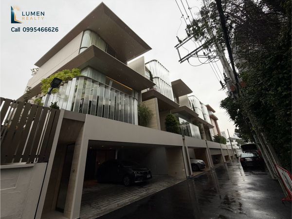 🏡 Move-In-Ready Show House with Private Pool and Lift, Under 700m from BTS Ekkamai — The Residenti Ekkamai, ฿65M