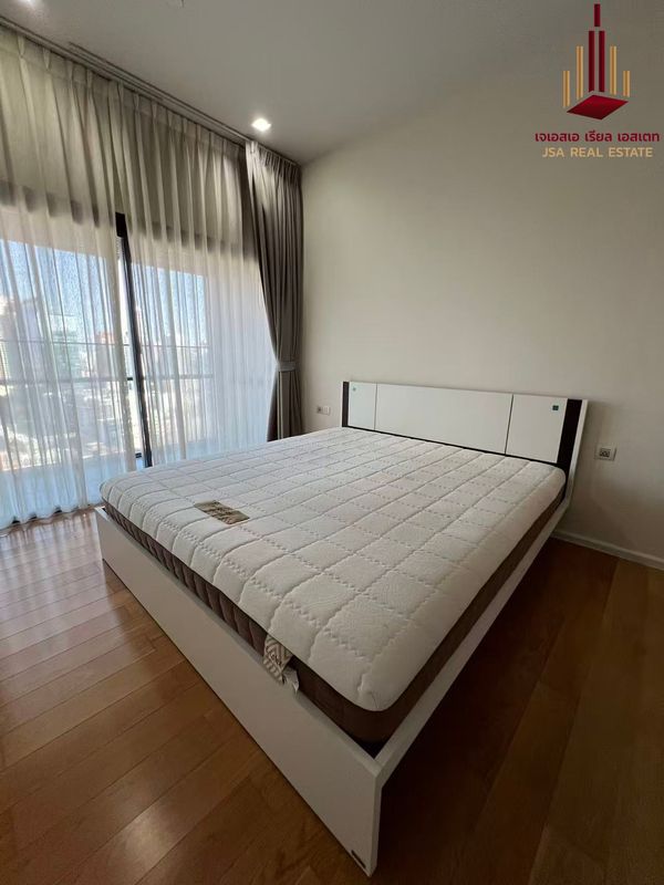 ✨ For Sale:Circle Living Prototype  Condo ✨ 💰 Only 9,200,000 THB 