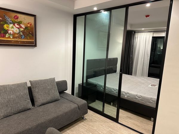 ให้เช่า คอนโด รีช พหลโยธิน 52 BTS สะพานใหม่ 600 ม. ห้องมุม 31 ตรม