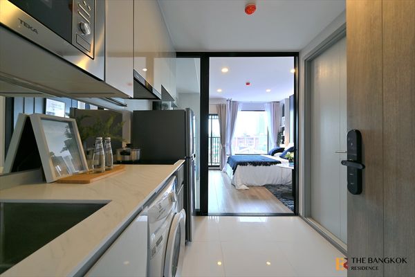 Condo for rent 🌃 SOHO Bangkok Ratchada 1 bedroom 26 sq m. 22K 💎 High-end condo, good location, elegant design, convenient travel, near MRT Huai Khwang!