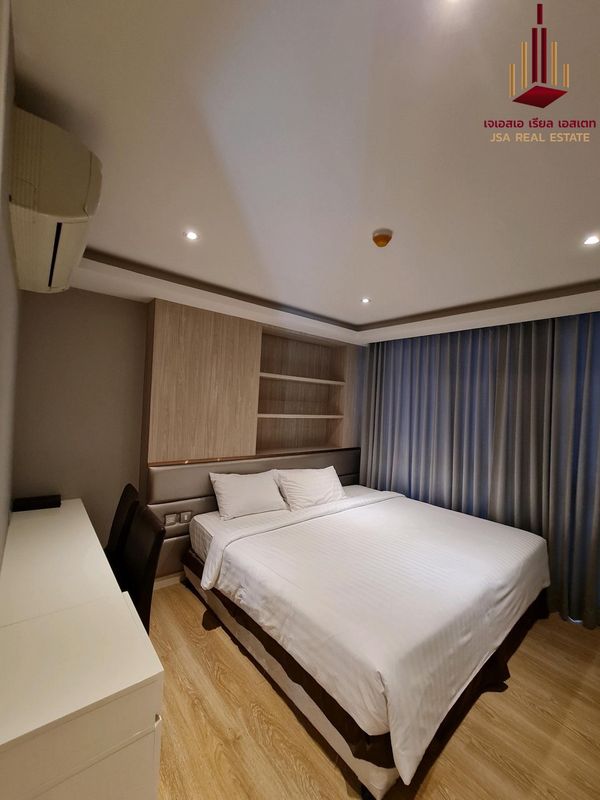 ✨ For Sale:  H Sukhumvit 43 Condo ✨ 💰 Only 49,950,000  THB