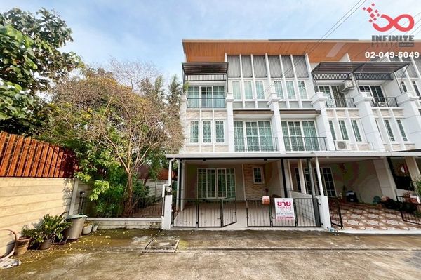 Townhome for sale and rent, Golden Town Lat Phrao-Kaset Nawamin, 3 floors, 35 sq m, Nawamit 42.