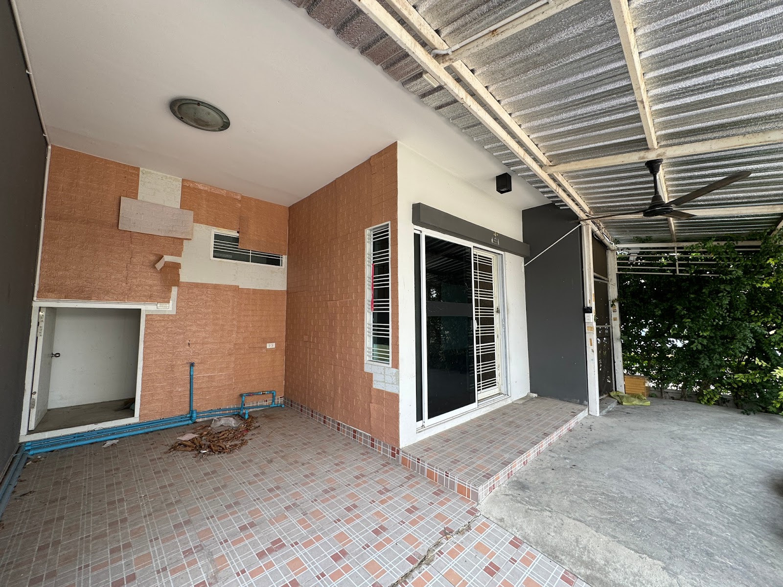 ขายทาวน์โฮม Pleno ปิ่นเกล้า-วงแหวน 3 นอน 99.6 ตร.ม.