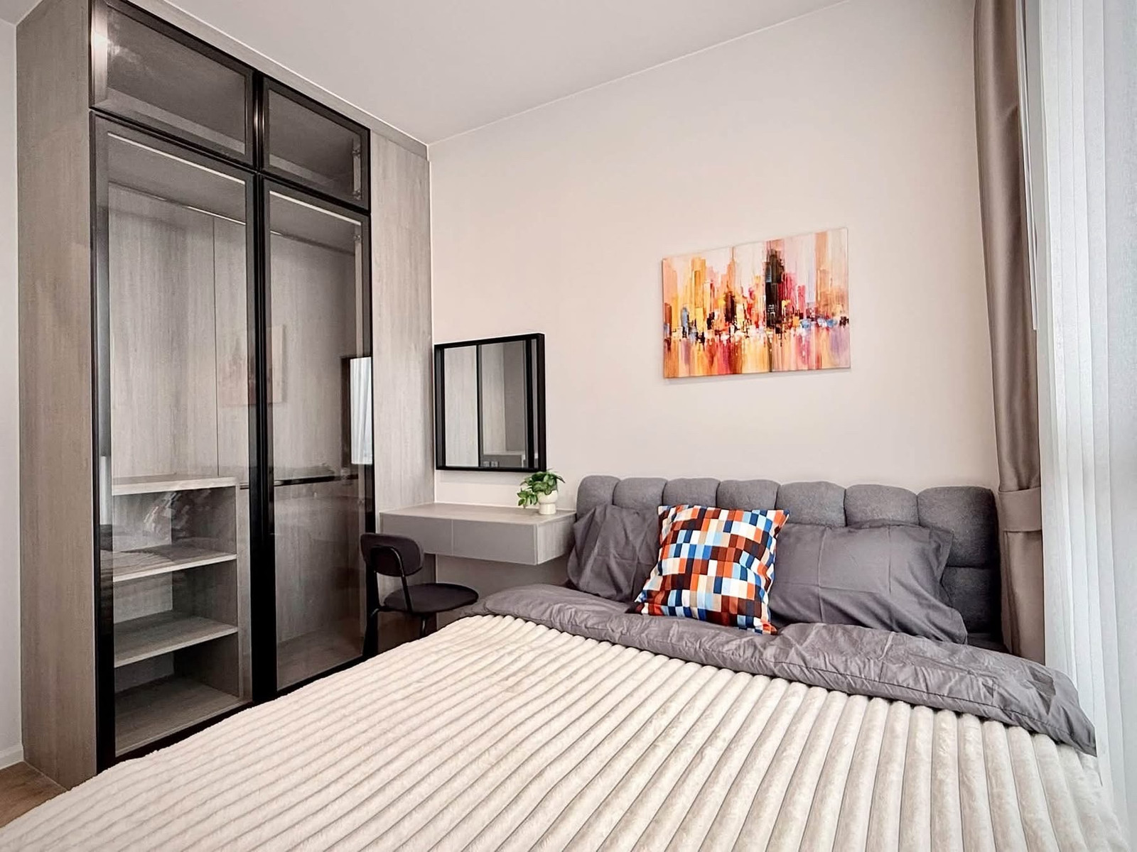 🚩 ให้เช่า ห้องใหม่! 𝗠𝗼𝗱𝗶𝘇 𝗥𝗵𝘆𝗺𝗲 รามคำแหง 1 Bedroom | 26 Sq.m. | 25rd Floor เพียง 15,000.- / เดือน 🔥