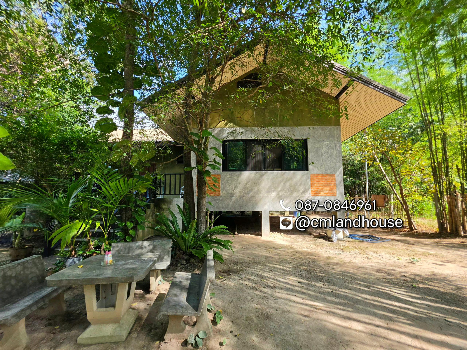 บ้านสวนสันป่าตอง โฉนด 1 ไร่ มีบ้าน 3 หลัง ขายถูกเท่าที่ดินเปล่า เฉลี่ย ตรว.ละ 7,270 ใกล้วัดศรีเกิด ใกล้วัดป่าพรหมปัญโญ ใกล้เทวสถานศิวะพรหมนารายณ์ อยู่ในตัวเมืองสันป่าตอง ใกล้รพสันป่าตอง 2 กม. ใกล้ที่ว่าการอำเภอ 3 กม. – รูปที่ 3