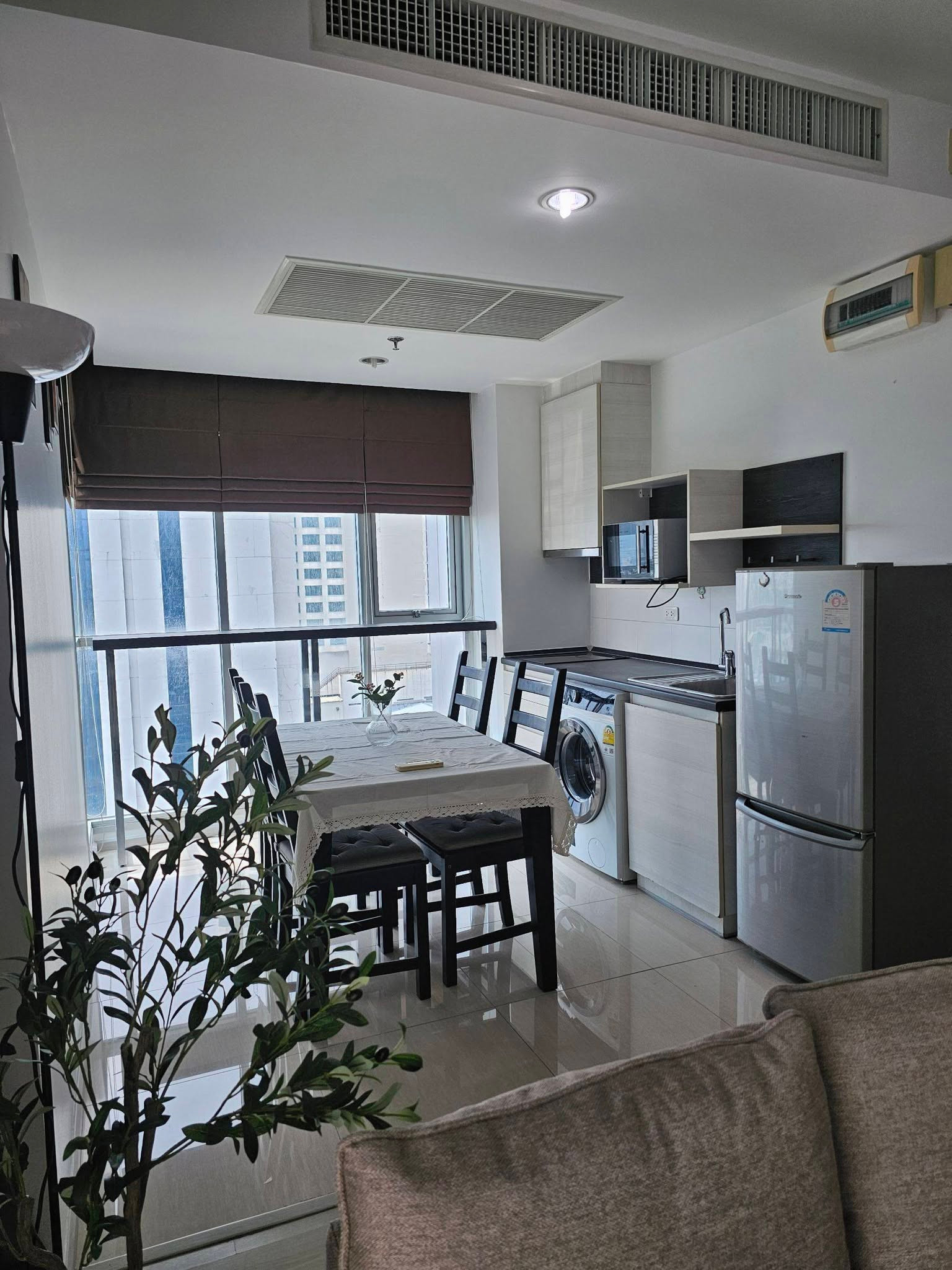 Condo for rent Life Ratchadapisek