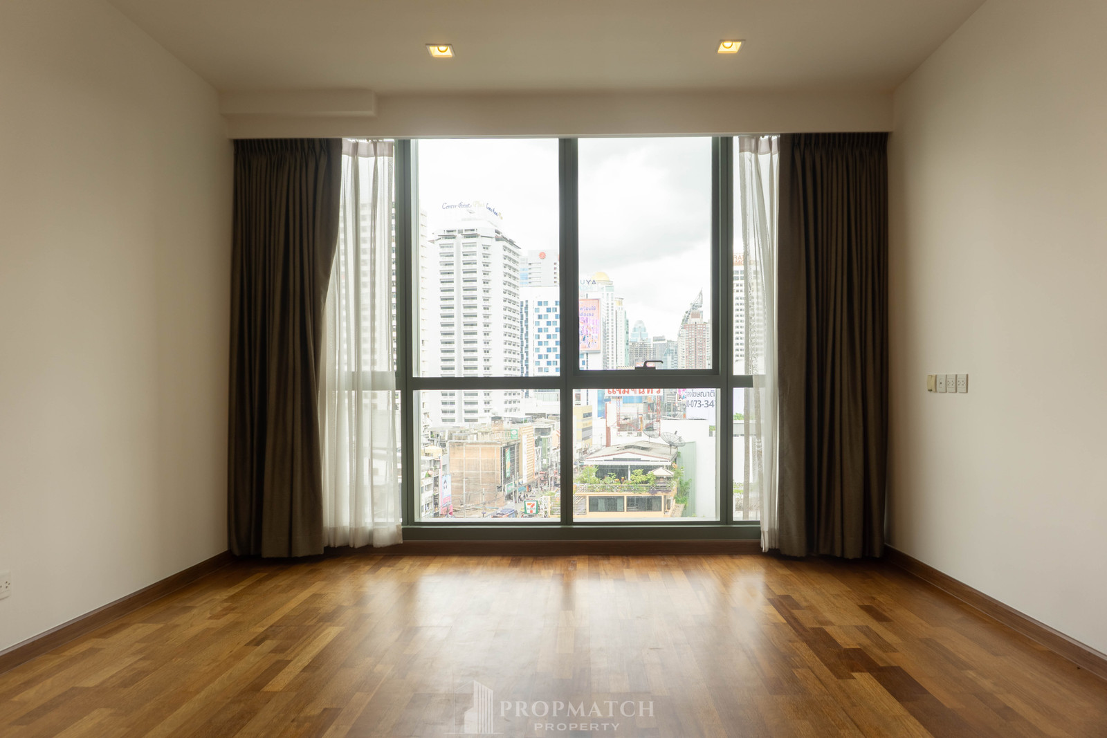 🔥ถูกสุดในตึก🔥Wish Signature @ Midtown Siam ⭐️39 Sqm 5.65 Mb เท่านั้น ติดBts ratchathewi โครงการกำลังจะมีรถไฟฟ้าสายสีส้มอยู่หน้าตึก อนาคตราคาขึ้นแน่นอน ⭐️สนใจติดต่อ พัตเตอร์ 🔥0928895628 line:plustor_ss🔥