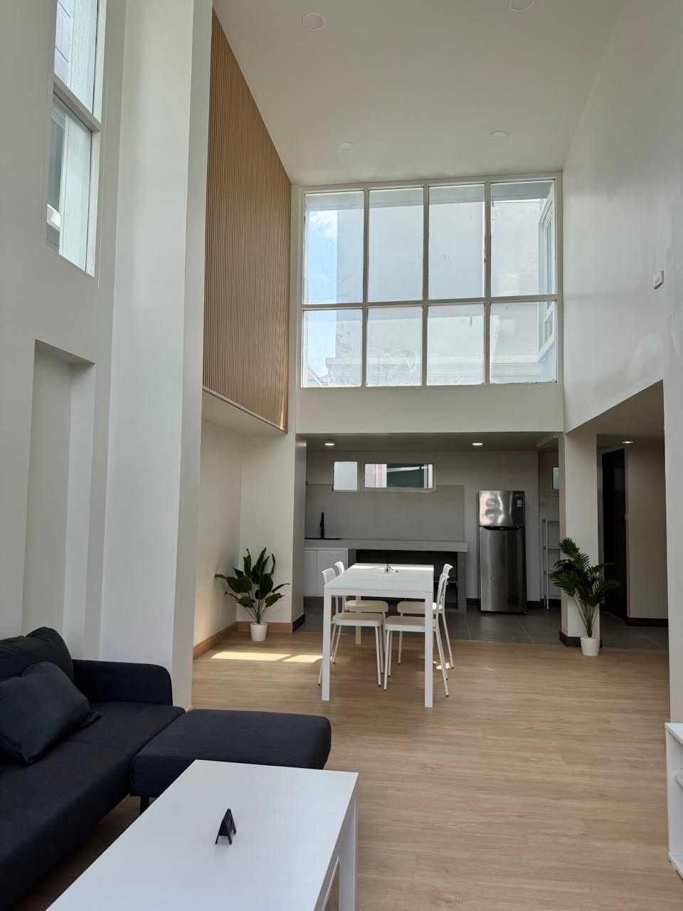3-story semi-detached house for rent, newly renovated, good location, near BTS Ekkamai 2km, air conditioned, fully furnished, 3 bedrooms, 1 multi-purpose room, 3 bathrooms, rental price 75,000 baht/month. – รูปที่ 4