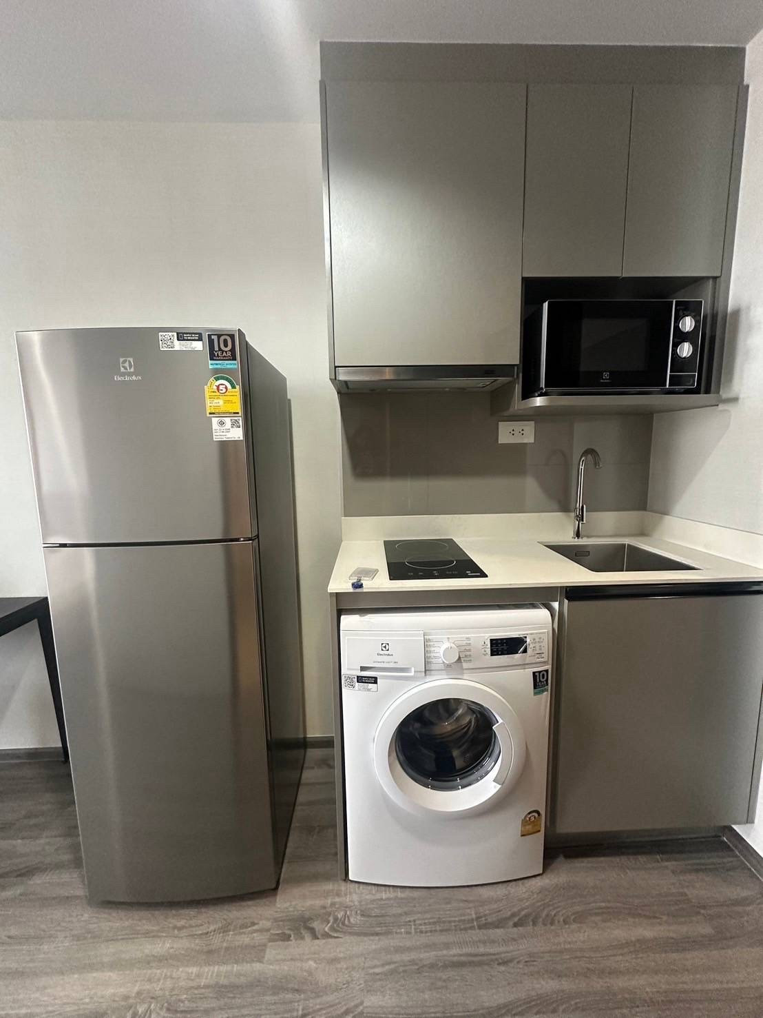 For Rent!! Ideo Mobi Rangnam  Rent Price!! 17,000฿ per month❤️‍🔥 Studio size 28 sq.m. Contract  Aomam (agent) Tel./Line id : 0955871692 WhatsApp : +66 95 587 1692 – รูปที่ 4