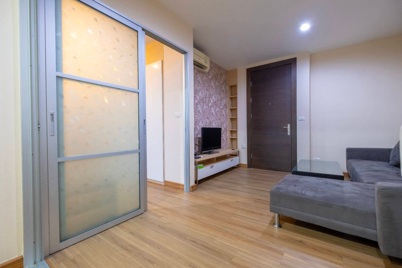 📍✨ RHYTHM Ratchada-Huaikwang | For Rent 🏡✨ Modern condominium in the Ratchada–Huai Khwang area, offering convenient city living with easy access to MRT, shopping malls, restaurants, and lifestyle destinations. 🌆🚇 – รูปที่ 3