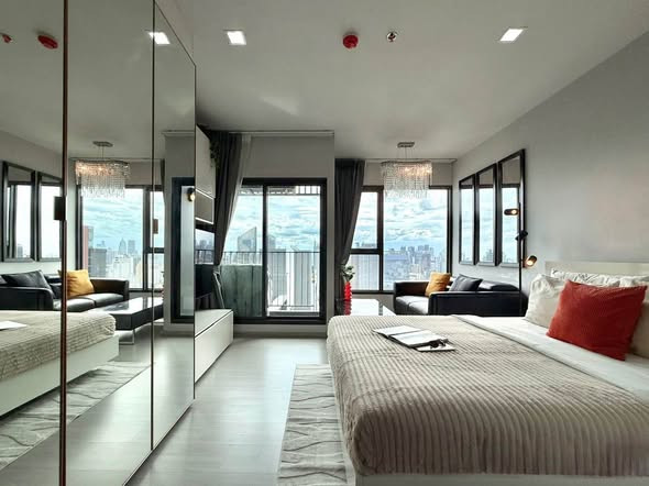 For rent, Life Asoke Rama 9, 1 bedroom, 27 sq m, price 15,500 baht/month.