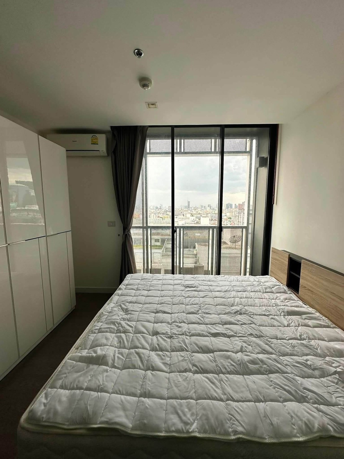 For rent, A Space ID Asoke-Ratchada, 1 bedroom, 14,500 baht, complete electrical appliances. For rent, A Space ID Asoke-Ratchada, 1 bedroom, 14,500 baht, complete electrical appliances.