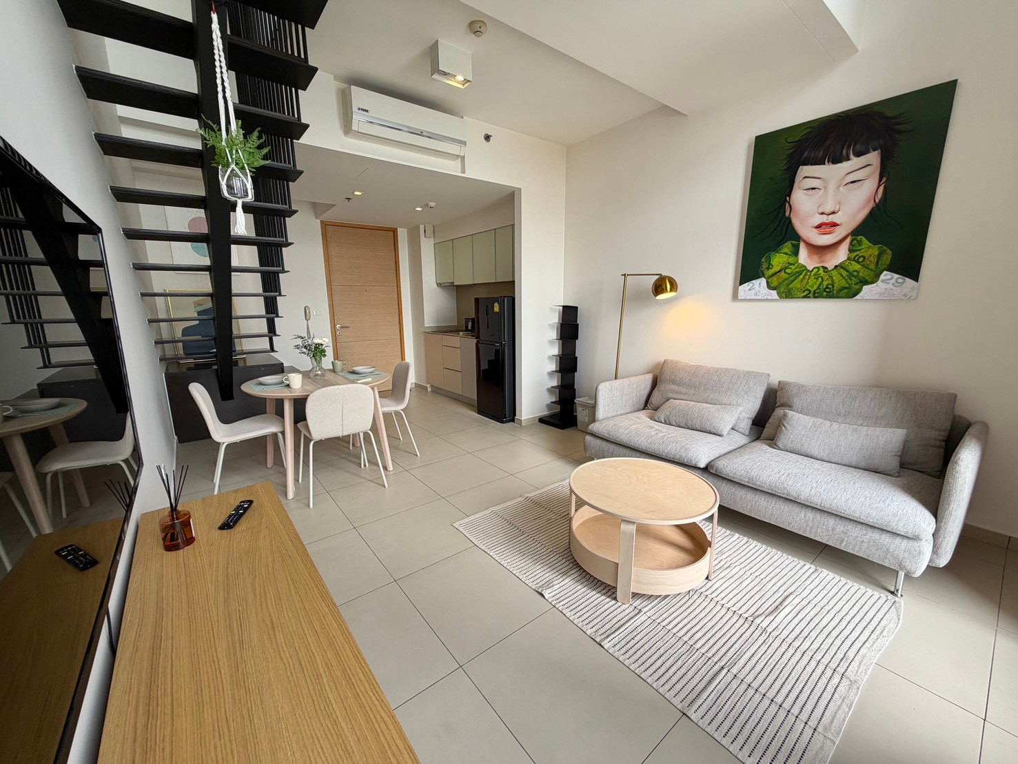 ✨ ขายด่วน คอนโดใกล้ BTS เอกมัย 200 เมตร | Duplex 1 Bed | 46.51 ตรม. | ห้องสวยมาก ✨