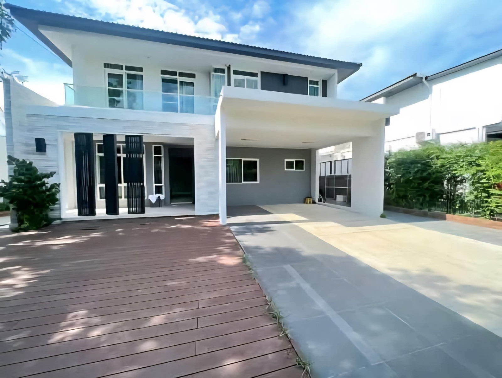 For rent #Single house, Manthana Village 1, Bangna, Km. 7, Soi Mueang Kaew 📞085-164-2956 #Near Mega Bangna #Baan Bang Phli
